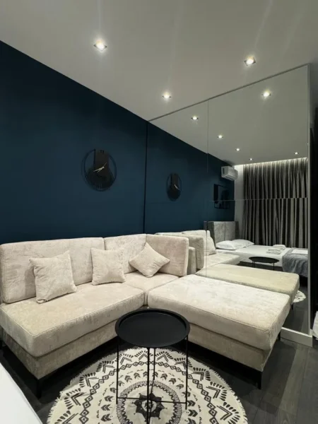Tirane, shitet garsonier 1+1 Kati 2, 47 m² 178.000 € (Blloku)