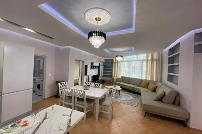 Tirane, jepet me qera apartament 1+1 , 65 m² 500 € (Rruga Hamdi Sina - Liqeni i Thatë)