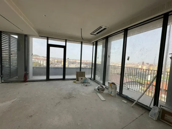 Tirane, shitet apartament 2+1 , 140 m² (Lake View)