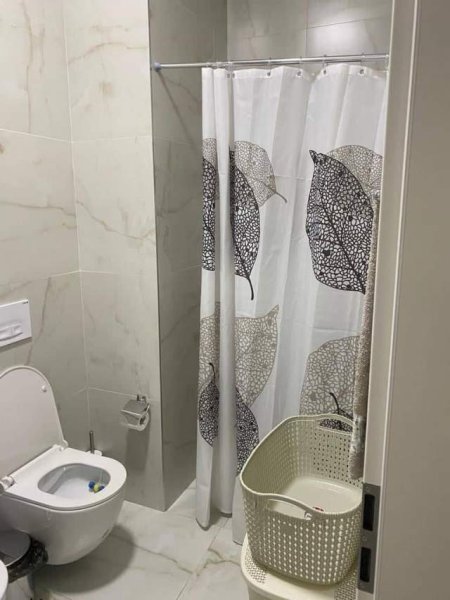 Tirane, jepet me qera apartament Kati 6, 65 m² 400 Euro (Frosina Plaku)