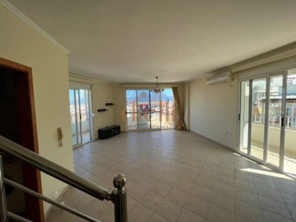 Tirane, shitet apartament duplex 3+1 Kati 5, 210 m² 170.000 Euro (Kodra e Diellit)