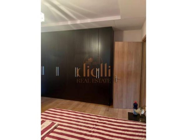 Tirane, shitet apartament duplex 3+1 Kati 5, 210 m² 170.000 Euro (Kodra e Diellit)