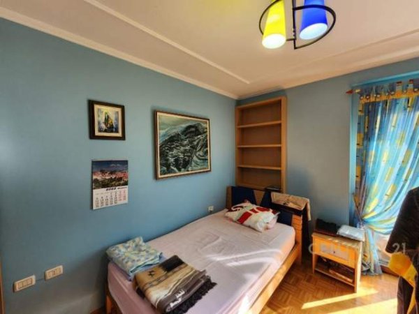 Tirane, jepet me qera apartament 2+1+BLK Kati 2, 105 m² 400 Euro (Don bosko)