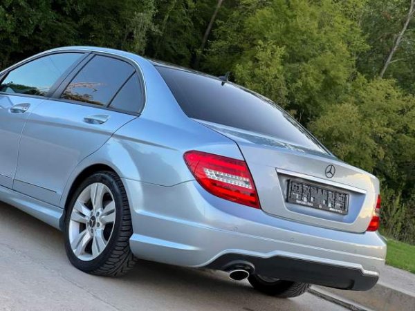 shes Mercedes-Benz MERCEDES C 220 (NAFTE) - AMG LINE Viti 2014,