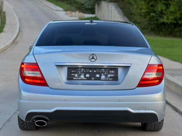 shes Mercedes-Benz MERCEDES C 220 (NAFTE) - AMG LINE Viti 2014,