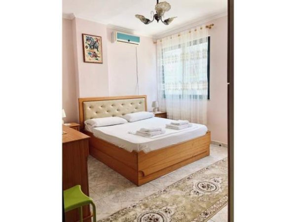 Te Pallati me Shigjeta shesim apartament 2+1! Kati 3, 80 m² 82.000 Euro