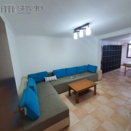 Tirane, jepet me qera apartament 2+1+BLK Kati 2, 105 m² 800 Euro (Rruga ''Nikolla Tupe'')
