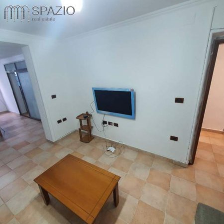 Tirane, jepet me qera apartament 2+1+BLK Kati 2, 105 m² 800 Euro (Rruga ''Nikolla Tupe'')