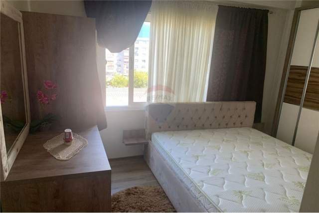 Tirane, jepet me qera apartament 2+1 Kati 4, 75 m² 450 Euro (DON BOSKO)