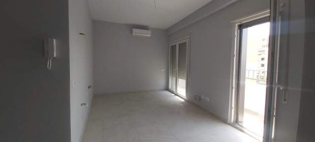 Tirane, shitet apartament 1+1+BLK Kati 3, 52 m² 82.000 Euro (Rruga e Dibres)
