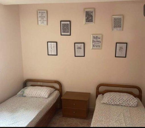 Jepet me qera apartament 2+1+A+BLK Kati 2, 80 m² 350  (ne zonen e Golemit prane Hotel Epidam)