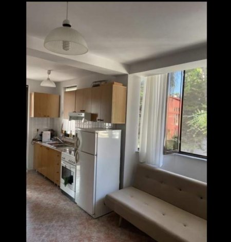 Jepet me qera apartament 2+1+A+BLK Kati 2, 80 m² 350  (ne zonen e Golemit prane Hotel Epidam)