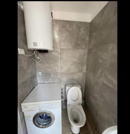 Jepet me qera apartament 2+1+A+BLK Kati 2, 80 m² 350  (ne zonen e Golemit prane Hotel Epidam)
