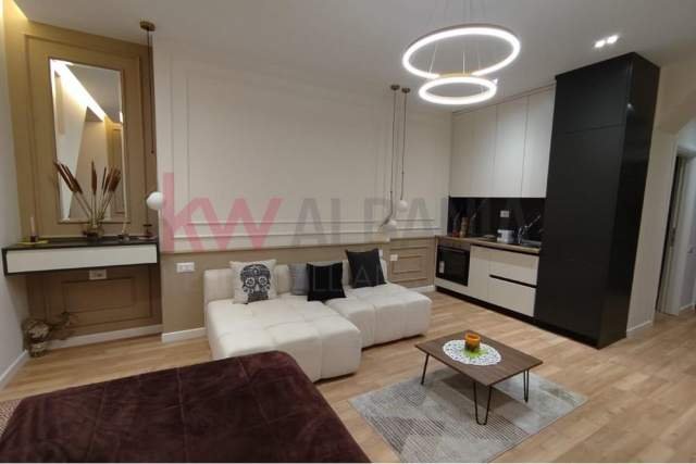 Tirane, shes garsonier Kati 10, 43 m² 98.000 Euro (Rruga e Kavajes)