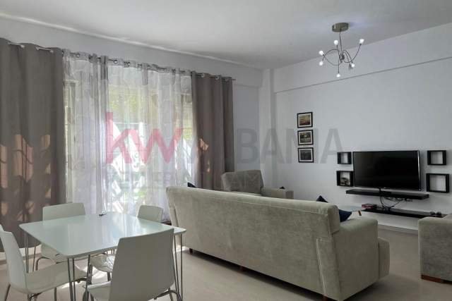 Tirane, apartament duplex 3+1+A+BLK Kati 1, 150 m² 700 Euro (Rruga Peti)