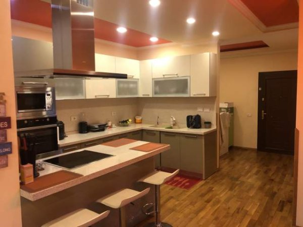 Tirane, shes apartament duplex 3+1+A+BLK Kati 4, 180 m² 121.000 Euro