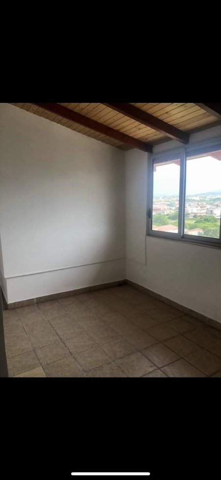 Tirane, jepet me qera apartament 5+1+A+BLK Kati 7, 350 m² 380 Euro