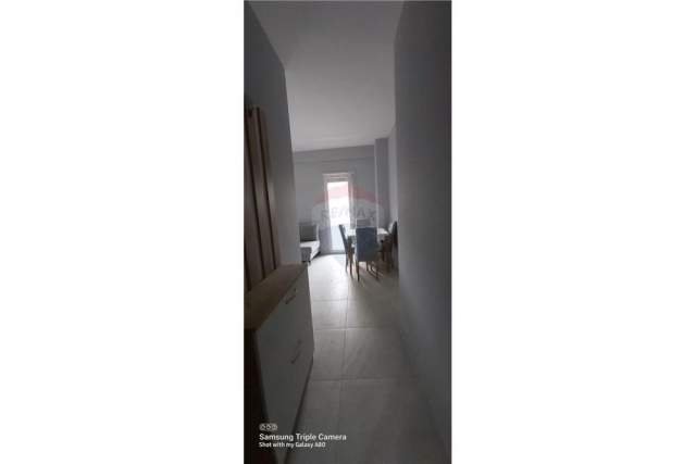 Tirane, jepet me qera apartament 1+1+BLK Kati 2, 56 m² 450 Euro (RRUGA E DIBRES)