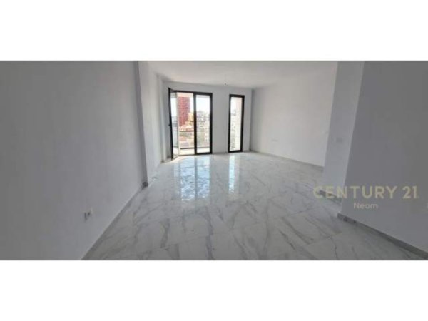 Tirane, shes apartament 2+1+BLK Kati 4, 120 m² 205.000 Euro (mozaiku tiranes)