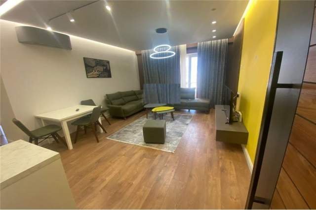 Tirane, jap me qera apartament 1+1 Kati 2, 80 m² 450