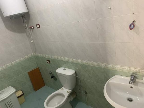 Tirane, jepet me qera apartament 2+1+BLK Kati 2, 110 m² 400 Euro (Ibrahim Dervishi)