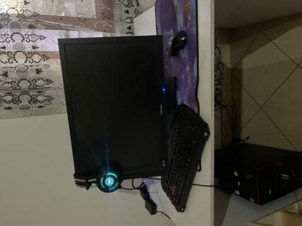 Tirane, shes PC+Monitor Samsung