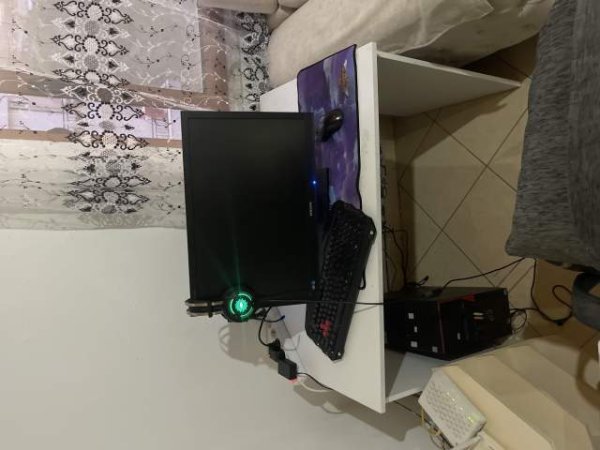 Tirane, shes PC+Monitor Samsung