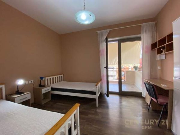 Tirane, jepet me qera apartament 2+1+BLK Kati 8, 115 m² 700 Euro (Delijorgji)