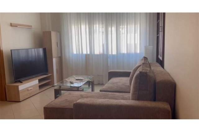 Tirane, jap me qera apartament 2+1 Kati 9, 100 m² 550 Euro
