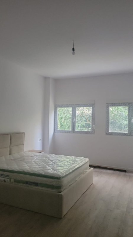 Durres, shitet apartament 1+1 Kati 0, 54 m² 95.000 € (Shkembi Kavajes)