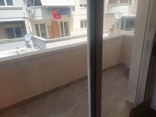 Tirane, shes apartament 2+1+Aneks+Ballkon Kati 3, 80 m² 134.000 € (Brryli)