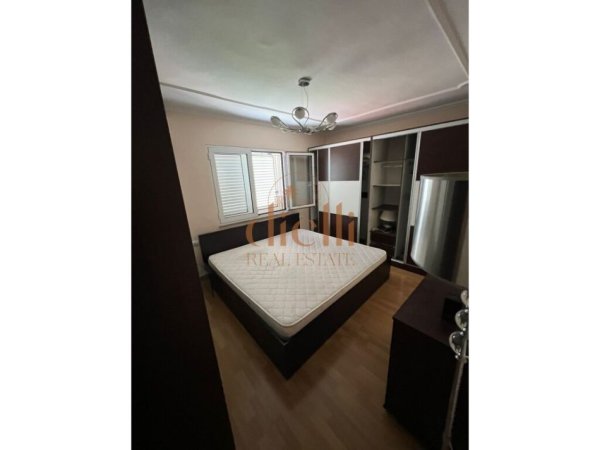Tirane, jepet me qera apartament 2+1 Kati 5, 600 €