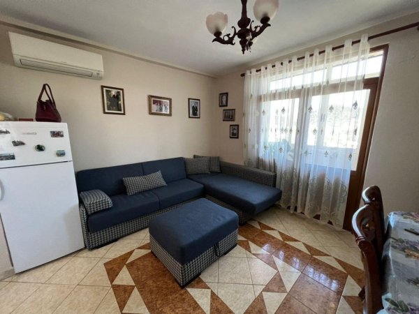 Elbasan, shes apartament 3+1+Aneks+Ballkon Kati 5, 100 m² 75.000 € (borodin mitarja tek kinezet)