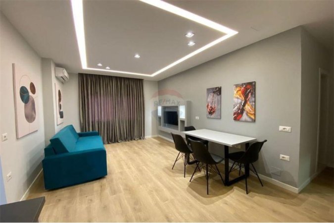 Tirane, jepet me qera apartament 2+1 Kati 1, 600 € (Rruga Artan Lenja)