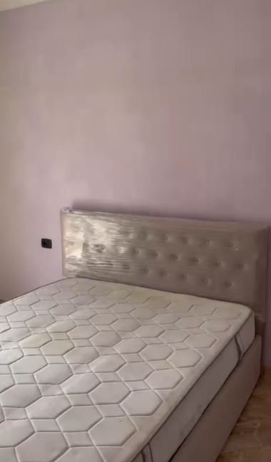 Tirane, jepet me qera Vile 3+1 Kati 2, 140 m² 700 € (Don bosko)