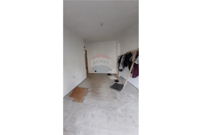 Tirane, shitet apartament 1+1 Kati 1, 75 m² 179.000 € (Mihal Grameno - Pazari i Ri - Ura e Tabakëve)