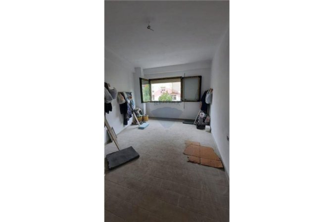 Tirane, shitet apartament 1+1 Kati 1, 75 m² 179.000 € (Mihal Grameno - Pazari i Ri - Ura e Tabakëve)