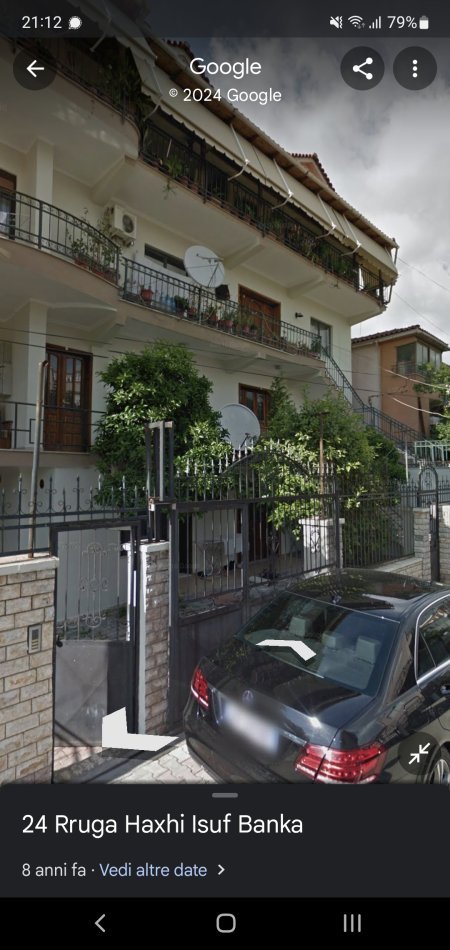 Tirane, jepet me qera apartament 2+1+Aneks+Ballkon , 71 m² 550 € (Haxhi Isuf Banka)