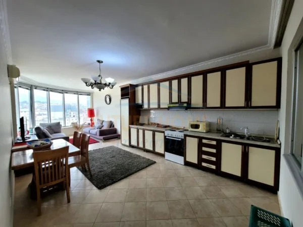 Tirane, jepet me qera apartament 2+1 Kati 8, 90 m² 500 € (Tregu Elektrik)