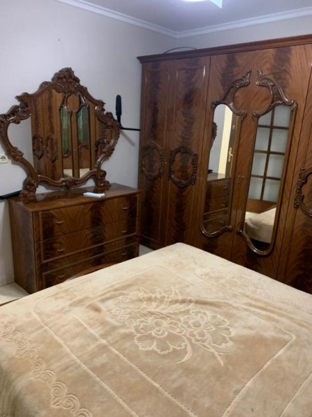 Tirane, jepet me qera apartament 1+1 Kati 4, 63 m² 350 € (QSUT)
