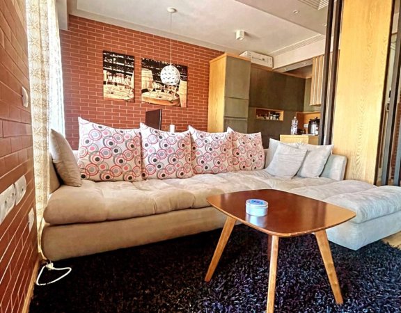 Tirane, shitet apartament 2+1 , 95 m² 292.000 € (Myslym Shyri)