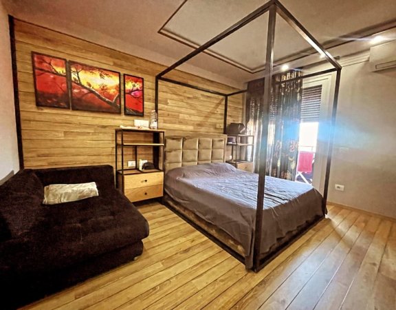 Tirane, shitet apartament 2+1 , 95 m² 292.000 € (Myslym Shyri)