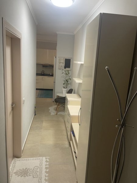 Tirane, jap me qera apartament 2+1+Ballkon Kati 1, 100 m² 900 € (Hamdi Garunja)