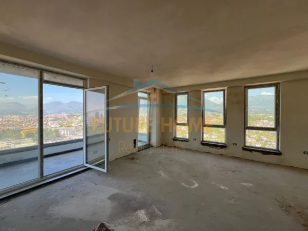 Tirane, shitet apartament 2+1+Ballkon+ post parkimi Kati 5, 137 m² 250.000 € (SAUK)