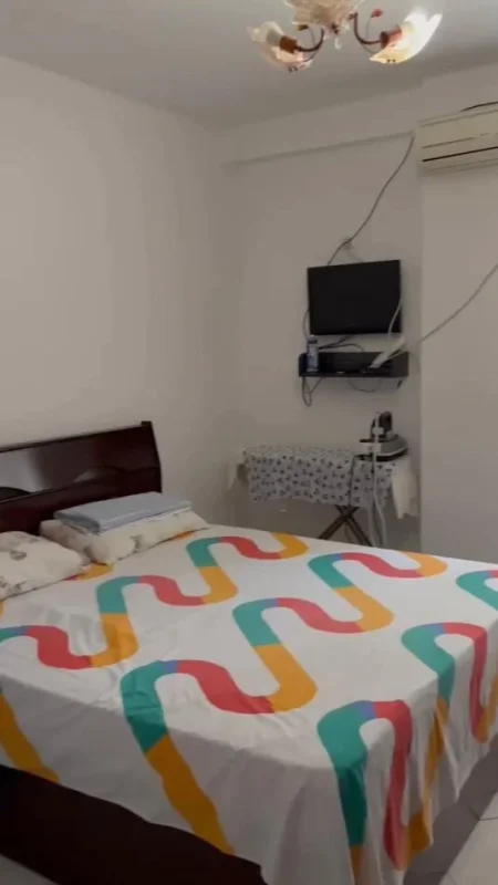 Tirane, jepet me qera apartament 2+1 Kati 4, 110 m² 400 € (Fresku)