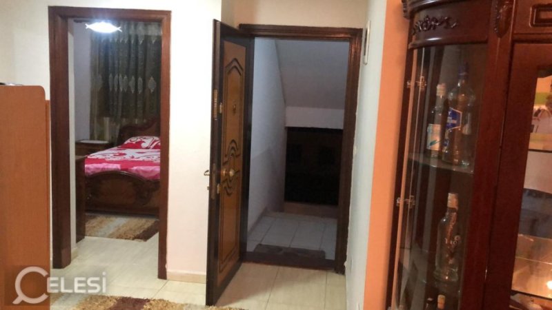 Tirane, jepet me qera apartament 1+1+Ballkon Kati 4, 65 m² 350 € (RRUGA KONGRESI I MANASTIRIT)