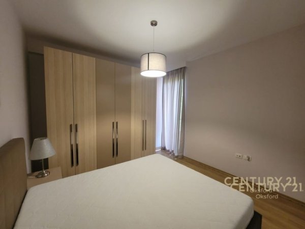 Tirane, jepet me qera 1+1+Aneks+Ballkon Kati 2, 66 m² 500 € (liqeni thate)