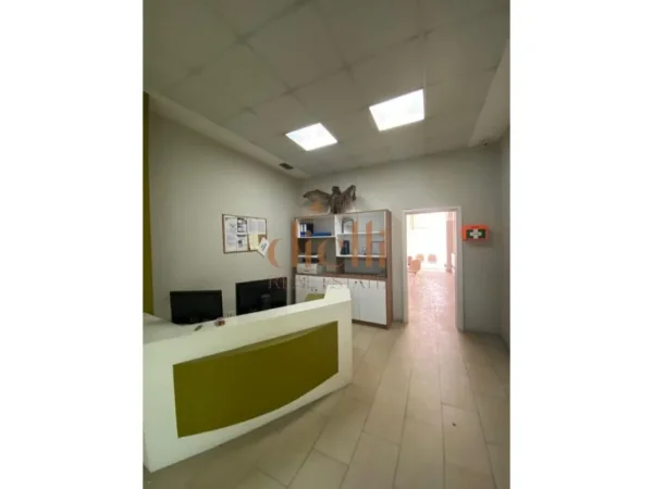 Tirane, shitet ambjent biznesi Kati 1, 60 m² 140.000 € 