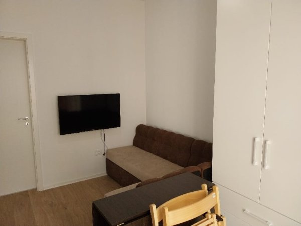 Tirane, jepet me qera apartament 1+1 Kati 0, 33 m² 300 € (Kompleksi Mangalem)