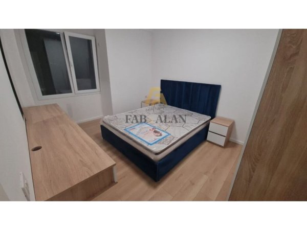 Tirane, jepet me qera apartament 2+1 Kati 9, 650 € (Ish Fusha e Aviacionit)